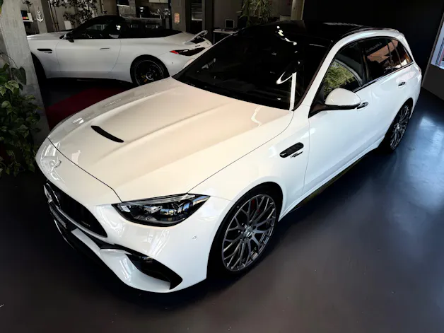 Mercedes-Benz C 63 S AMG T E Performance 4 Matic Executive Edition
