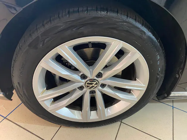 VW Passat 2.0 TDI BMt 75 Edition 4Motion DSG