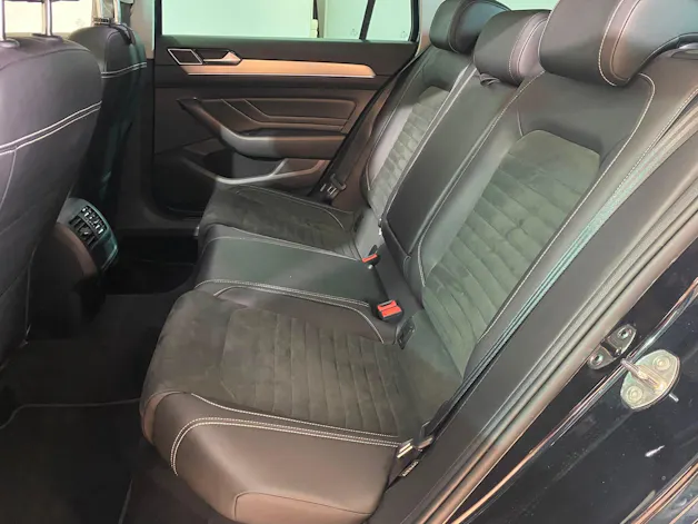 VW Passat 2.0 TDI BMt 75 Edition 4Motion DSG