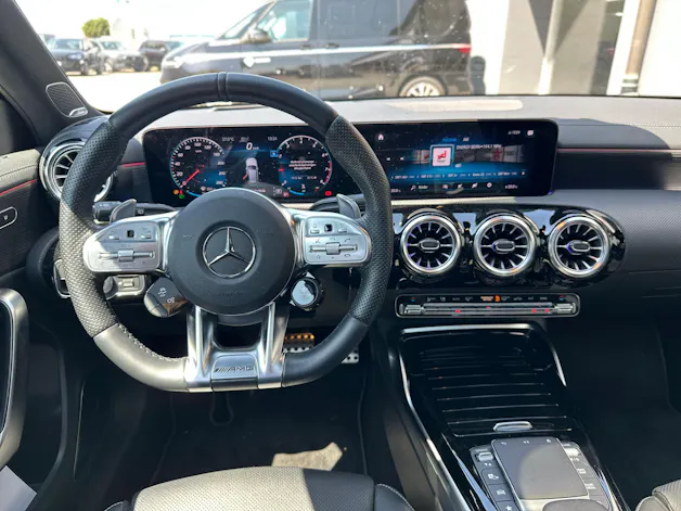 Mercedes-Benz A 35 AMG 4Matic Speedshift