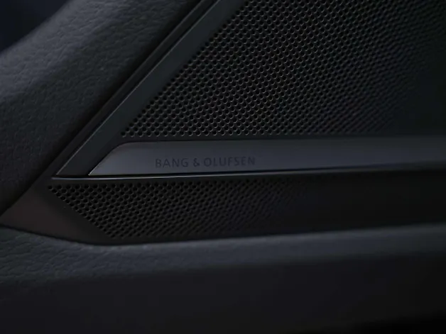 Audi RS6 Avant 4.0 TFSI V8 quattro *Akrapovic*Allradlenkung*Standheizung*Sitzlüftung*