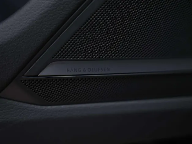 Audi RS6 Avant 4.0 TFSI V8 quattro *Akrapovic*Allradlenkung*Standheizung*Sitzlüftung*