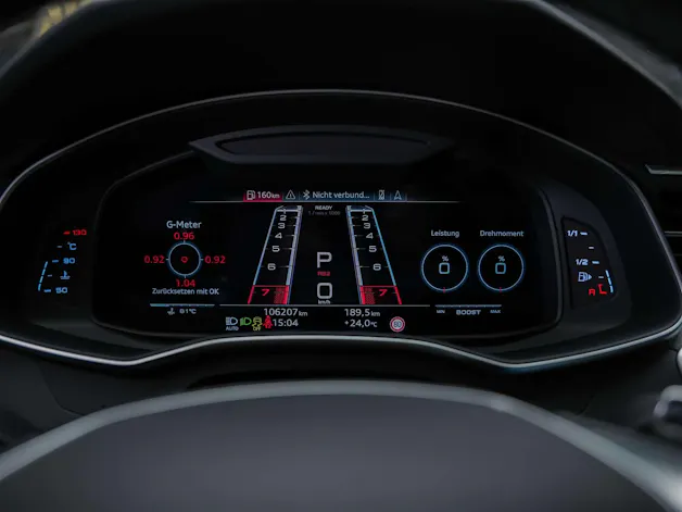 Audi RS6 Avant 4.0 TFSI V8 quattro *Akrapovic*Allradlenkung*Standheizung*Sitzlüftung*