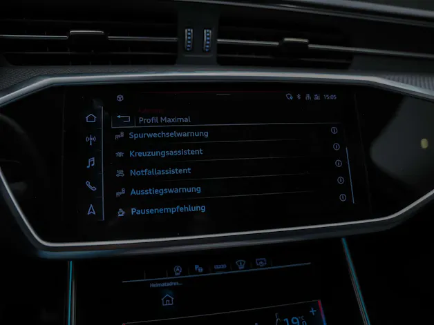 Audi RS6 Avant 4.0 TFSI V8 quattro *Akrapovic*Allradlenkung*Standheizung*Sitzlüftung*