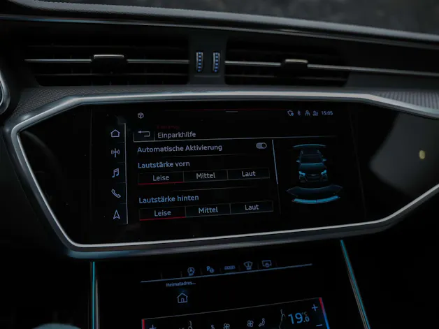Audi RS6 Avant 4.0 TFSI V8 quattro *Akrapovic*Allradlenkung*Standheizung*Sitzlüftung*