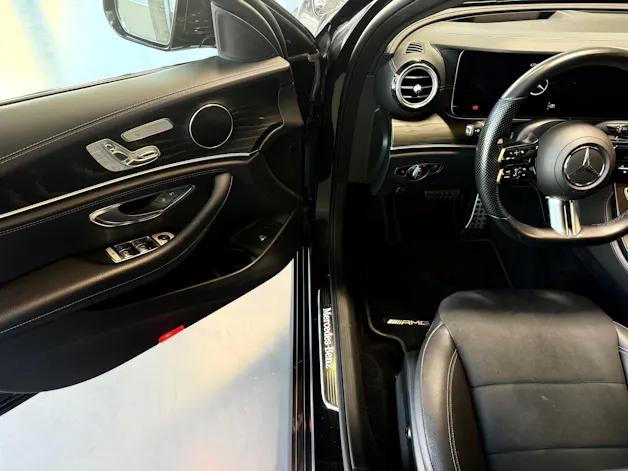 Mercedes-Benz E 220 d T 4Matic AMG Line 9G-Tronic