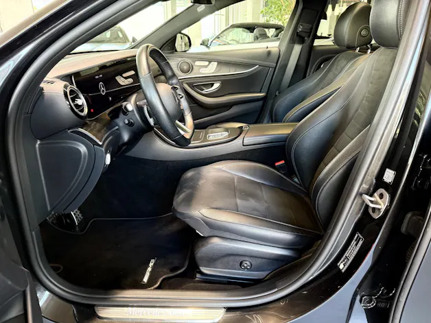 Mercedes-Benz E 220 d T 4Matic AMG Line 9G-Tronic