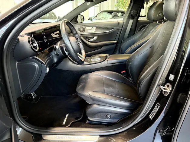 Mercedes-Benz E 220 d T 4Matic AMG Line 9G-Tronic