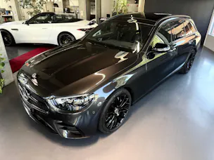 MERCEDES-BENZ E 220 d T 4Matic AMG Line 9G-Tronic