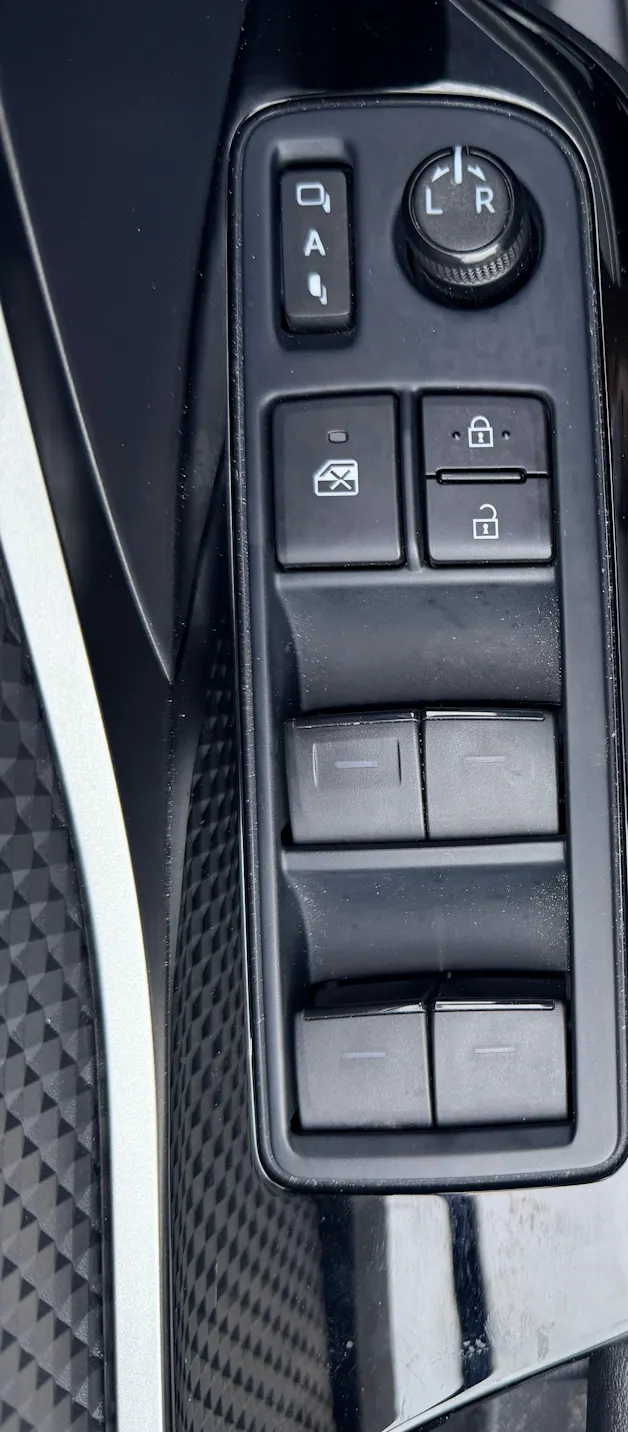 Toyota C-HR 2.0 HSD CVT Trend