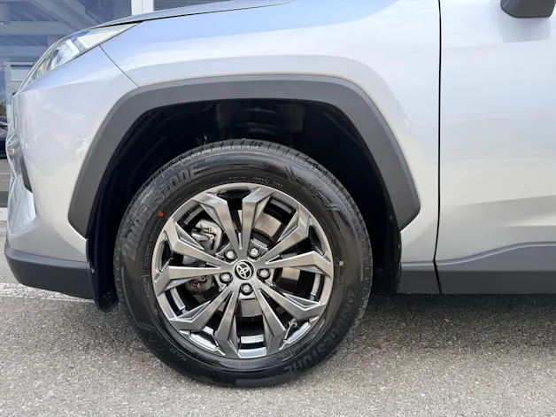 Toyota RAV-4 2.5 HSD Trend e-CVT 4WD