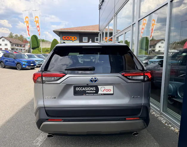 Toyota RAV-4 2.5 HSD Trend e-CVT 4WD