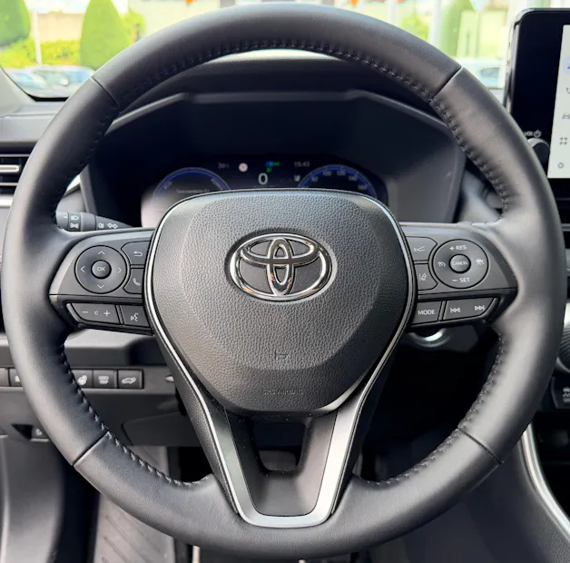 Toyota RAV-4 2.5 HSD Trend e-CVT 4WD