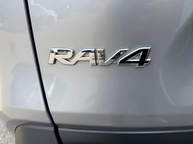 Toyota RAV-4 2.5 HSD Trend e-CVT 4WD