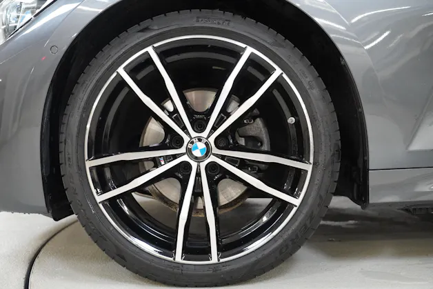 BMW 320d xDrive 48V Touring M Sport Steptronic