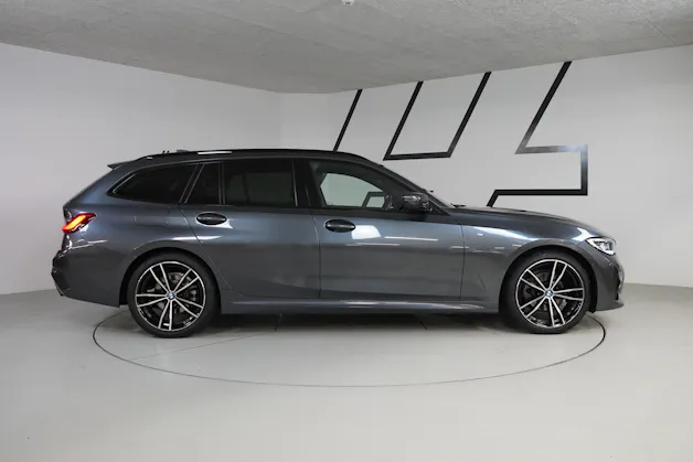 BMW 320d xDrive 48V Touring M Sport Steptronic