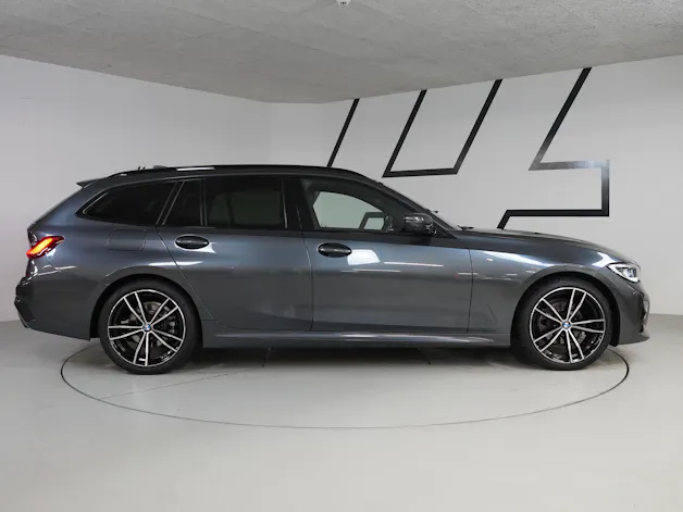 BMW 320d xDrive 48V Touring M Sport Steptronic