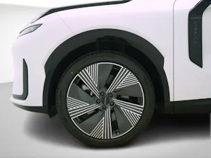 Lynk & Co 08 More