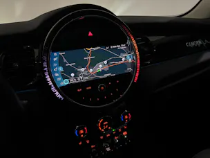 MINI Cooper Camden Edition | 5 door I 1.Hand I