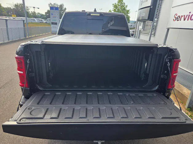 DODGE Ram 1500 3.0 I6 Hurricane Limited Night Edition 548 PS / 3.5T AHK