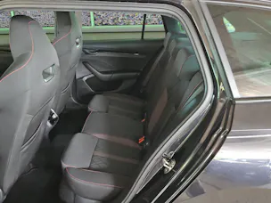 Škoda Octavia Combi 2.0 TDI DSG RS 4x4