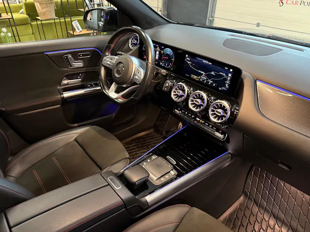 Mercedes-Benz GLA 220d 4Matic AMG Line 8G-DCT