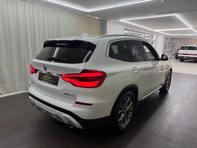 BMW X3 xDrive 20i xLine Steptronic