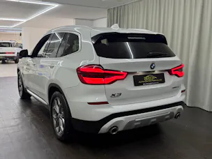 BMW X3 xDrive 20i xLine Steptronic