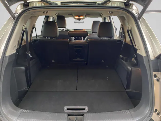 Nissan X-Trail 1.5 VC-T e-Power 4WD 7 Sitze N-Trek