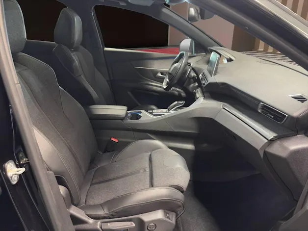 PEUGEOT 3008 1.6 THP GT Line EAT