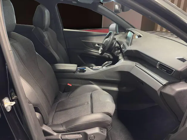 PEUGEOT 3008 1.6 THP GT Line EAT