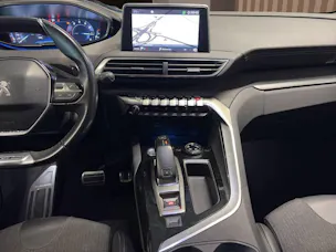 PEUGEOT 3008 1.6 THP GT Line EAT