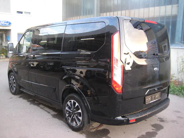Ford Tourneo Custom 310 L1H1 Sport SelectShift A