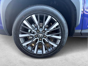 Fahrzeugbild TOYOTA Yaris Cross 1.5 VVT-i HSD Premium AWD-i