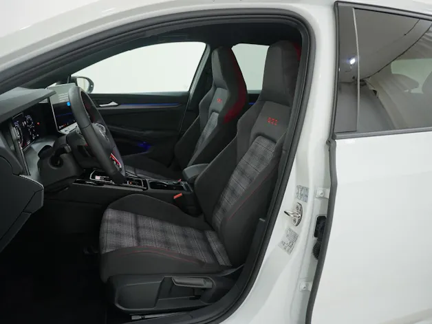 VW Golf VIII 2.0 TSI GTI DSG