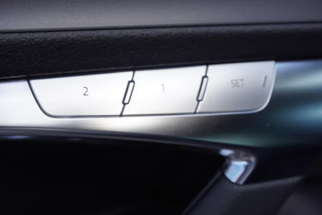 Audi A6 Avant 40 TDI S-tronic S-LINE!!!