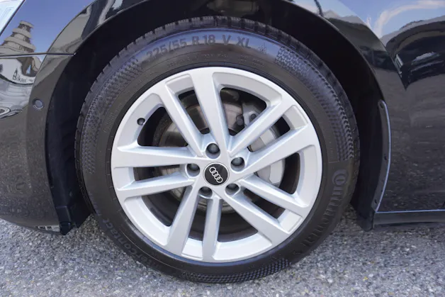 Audi A6 Avant 40 TDI S-tronic S-LINE!!!