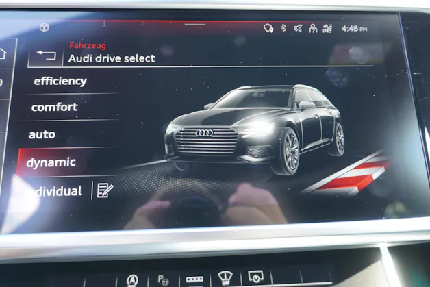 Audi A6 Avant 40 TDI S-tronic S-LINE!!!