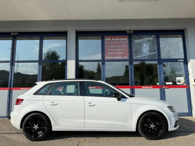 Audi A3 Sportback 2.0 TDI Ambition quattro S-tronic black&white