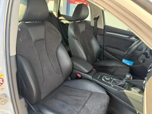 Audi A3 Sportback 2.0 TDI Ambition quattro S-tronic black&white
