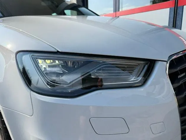 Audi A3 Sportback 2.0 TDI Ambition quattro S-tronic black&white