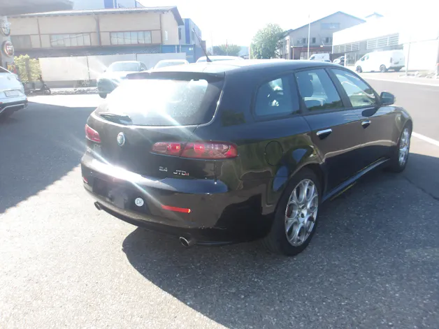 ALFA ROMEO 159 Sportwagon 2.4 JTD Progression Q-Tronic