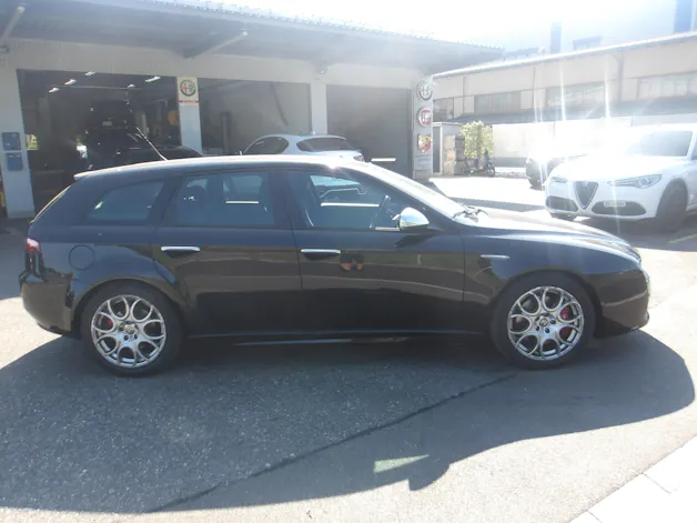 ALFA ROMEO 159 Sportwagon 2.4 JTD Progression Q-Tronic