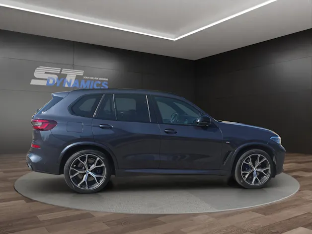 BMW X5 G05 40i xDrive SAG