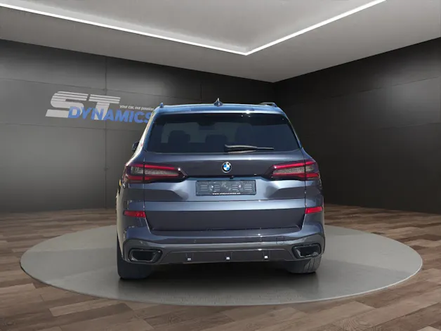 BMW X5 G05 40i xDrive SAG