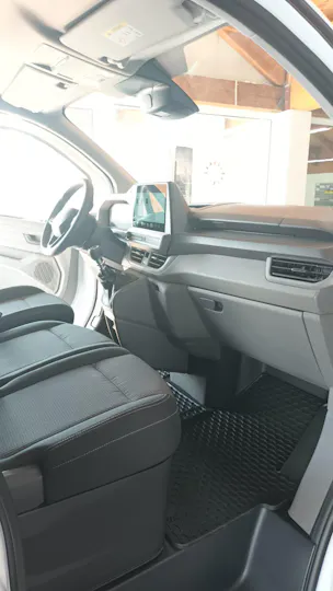 VW Transporter 2.0 TDI Lang