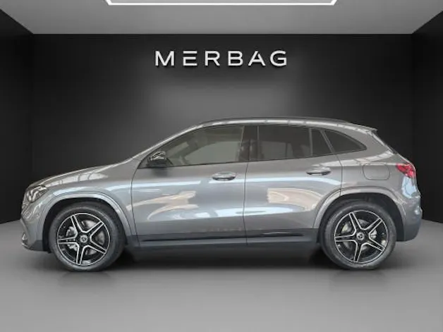 Mercedes-Benz GLA 250 4Matic Swiss Star