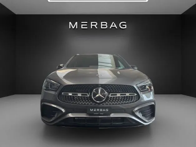 Mercedes-Benz GLA 250 4Matic Swiss Star