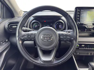 Toyota Yaris 1.5 VVT-i HSD Trend