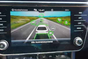 Škoda Superb Combi 2.0 TDi Ambition 4x4 DSG